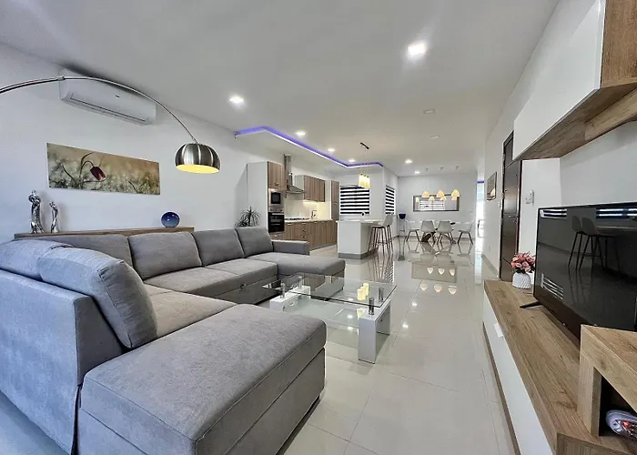 Carousel Apartments