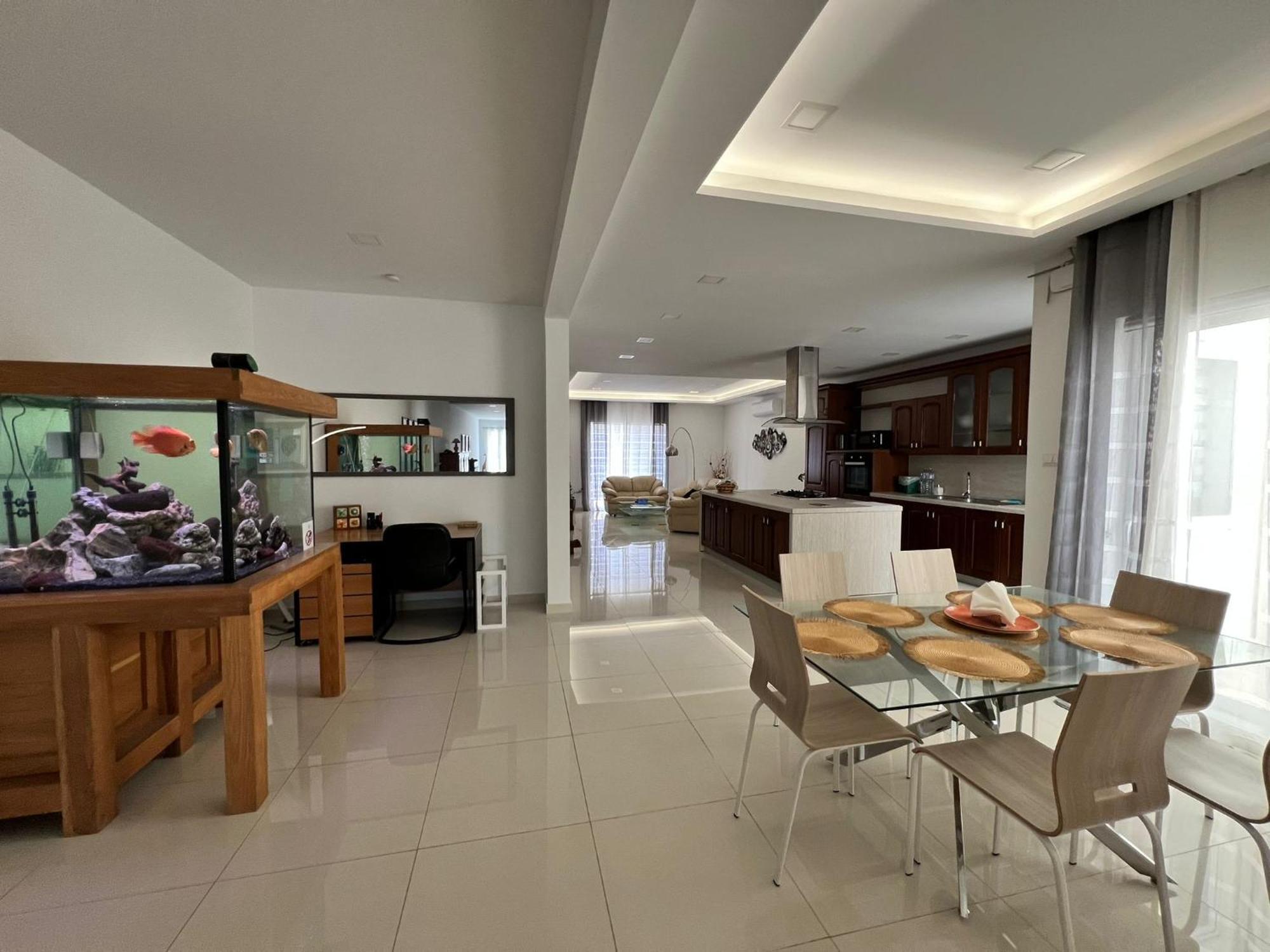 Carousel Apartment Qrendi