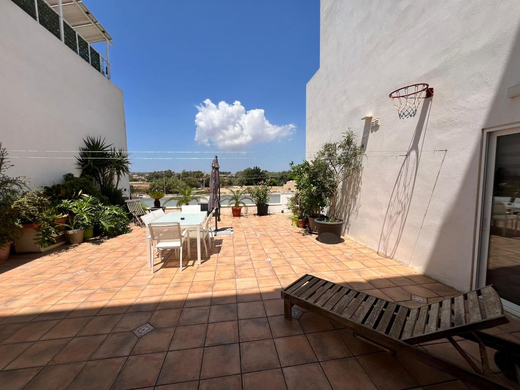 Apartment Carousel Qrendi