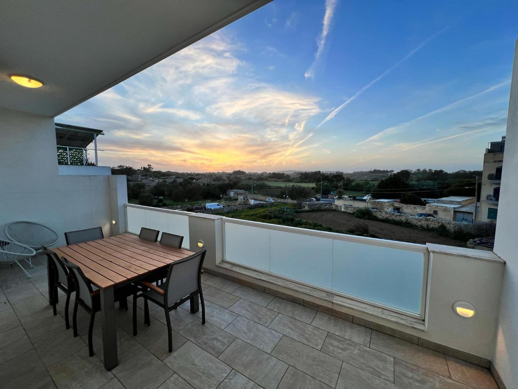 Carousel Apartment Qrendi