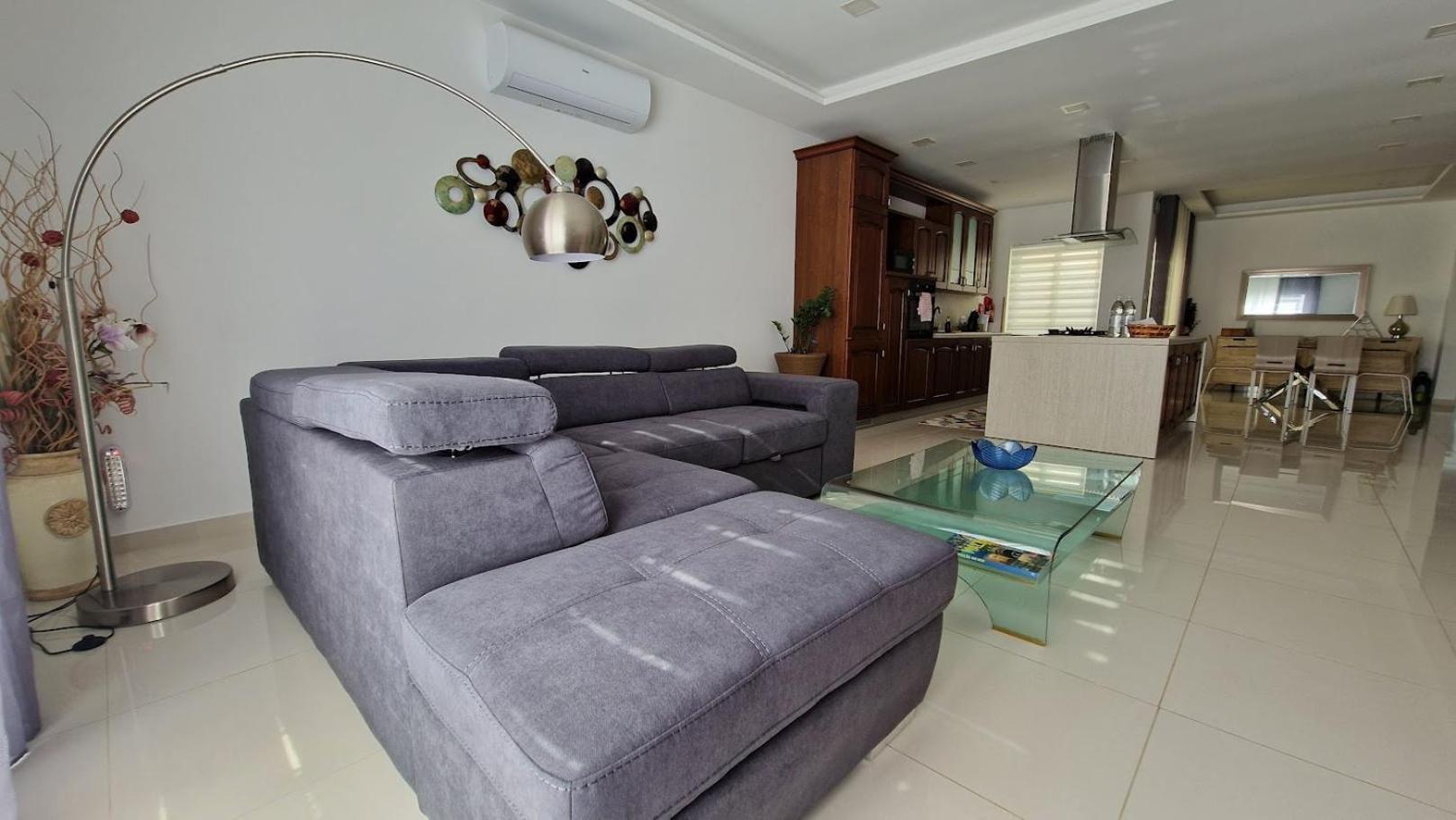Apartment Carousel *