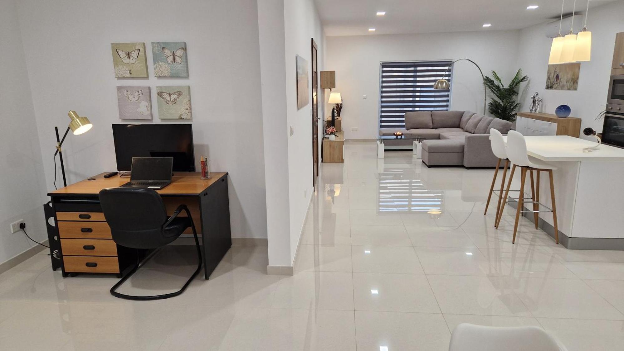 Apartment Carousel Qrendi