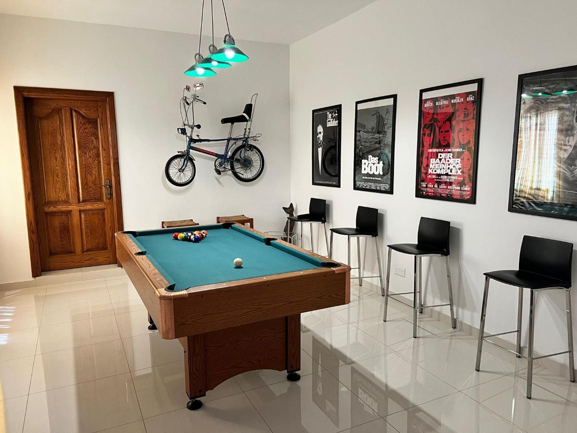 Apartment Carousel